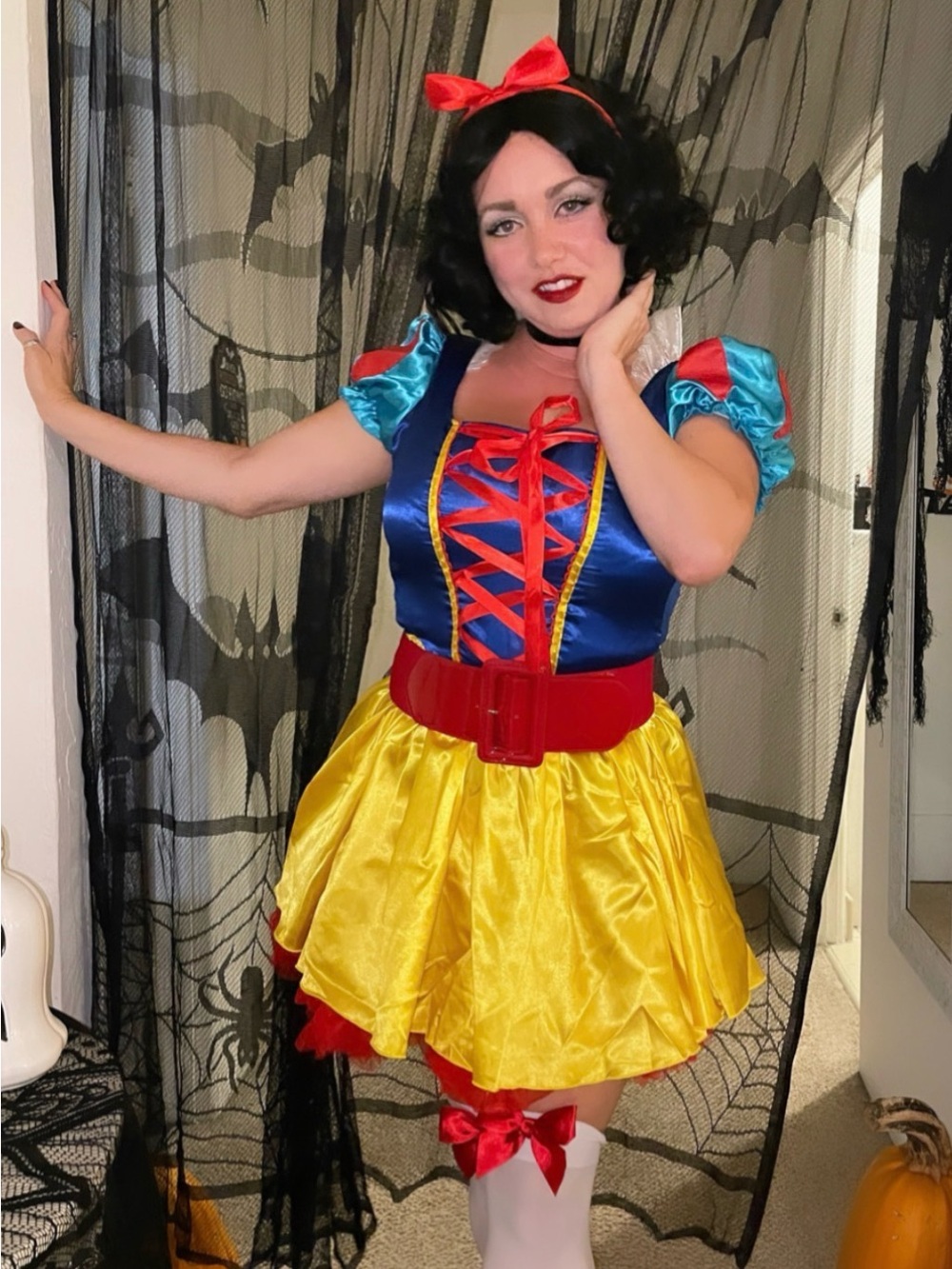 Leg Avenue Snow White Costume M/L Dress Wig & Bow 3 Piece